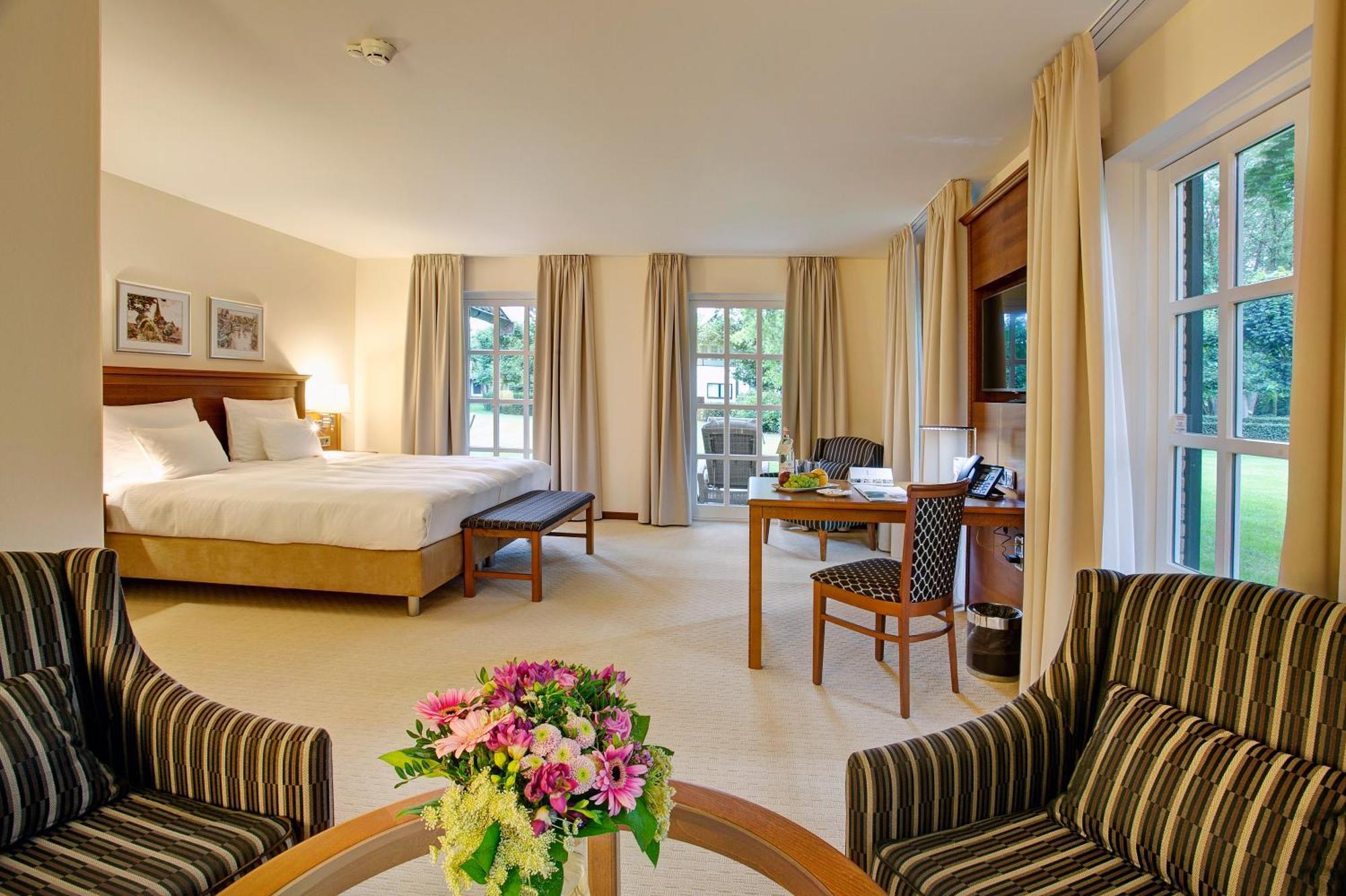 Parkhotel De Wiemsel Ootmarsum Bagian luar foto