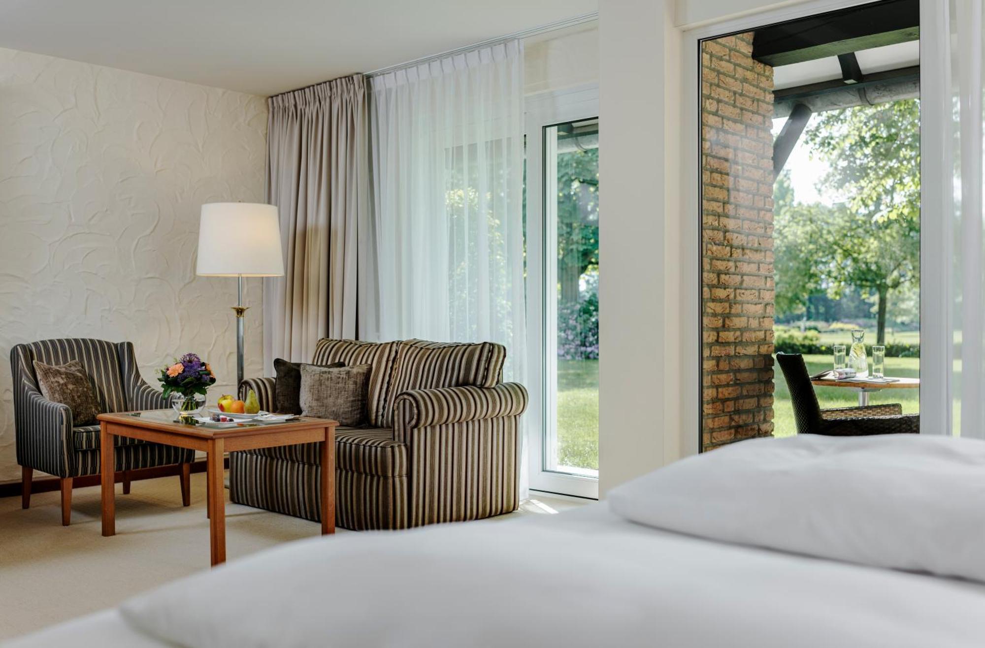 Parkhotel De Wiemsel Ootmarsum Bagian luar foto