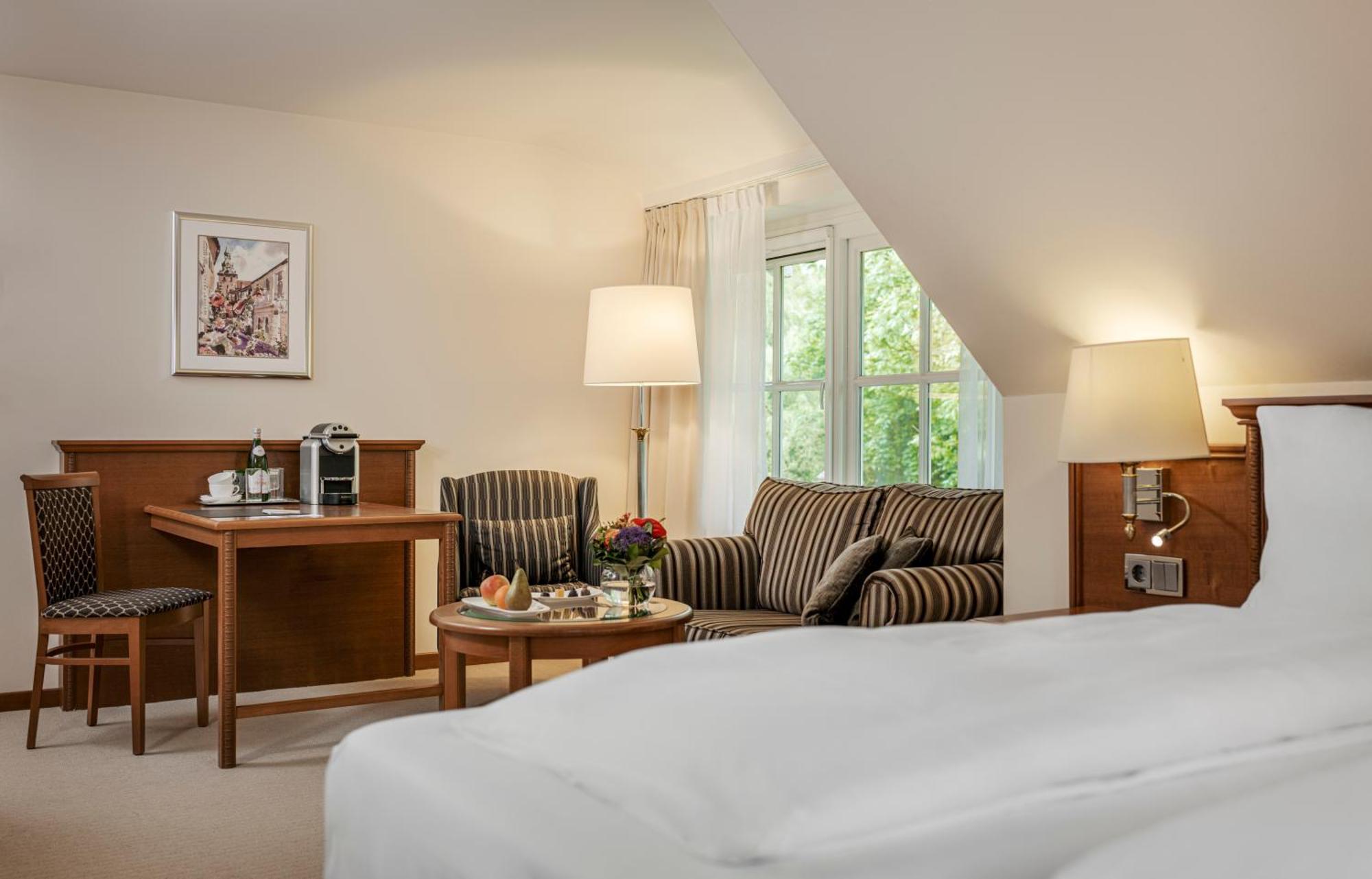 Parkhotel De Wiemsel Ootmarsum Bagian luar foto
